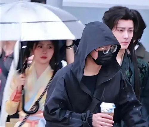 娱乐吃瓜最近视频,揭秘明星幕后故事